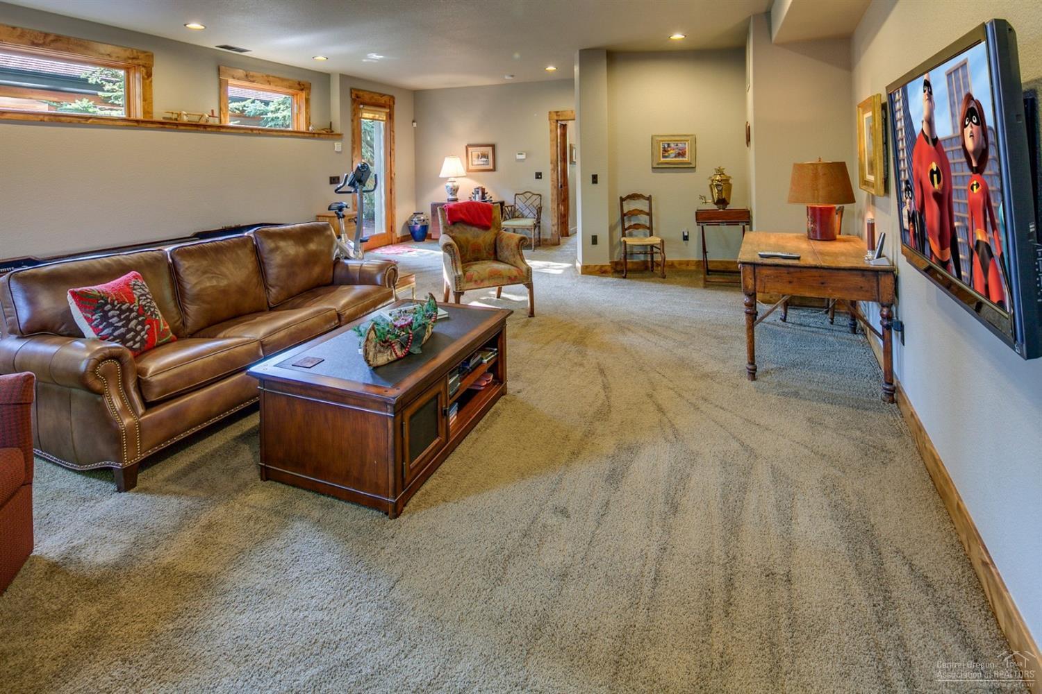 Broken Top - Residential