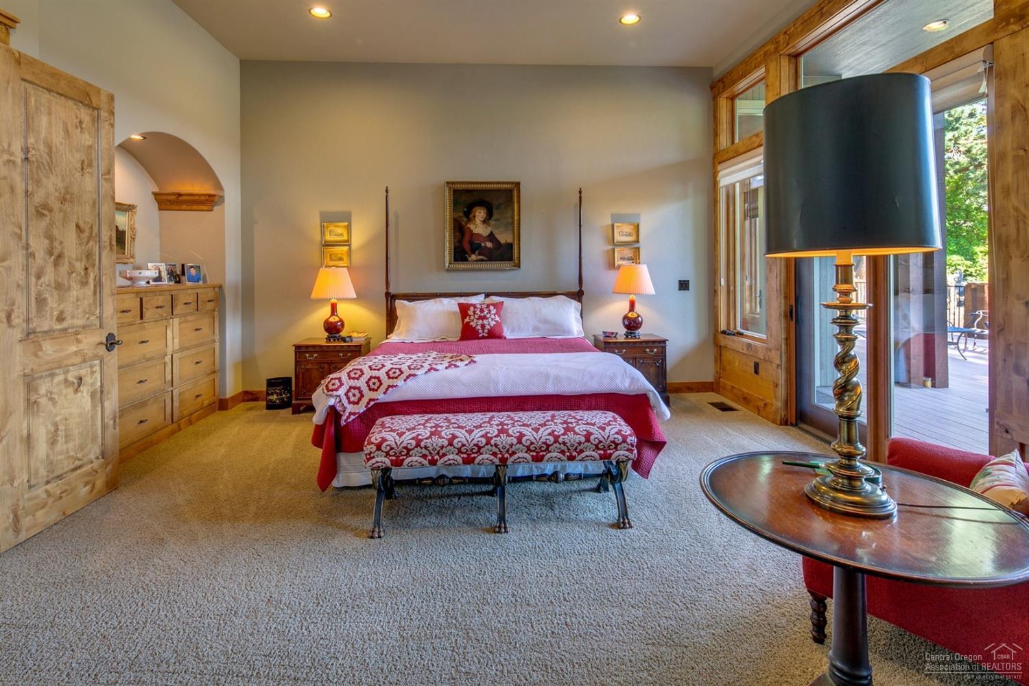 Broken Top - Residential