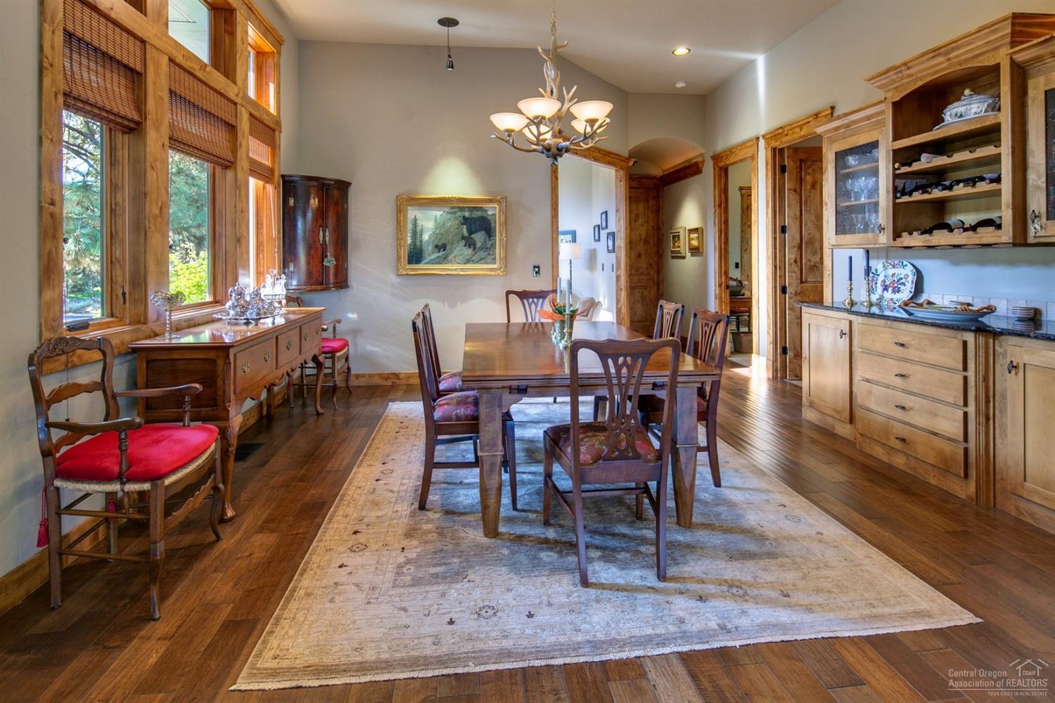 Broken Top - Residential