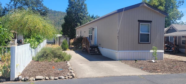 22071 HIGHWAY 62 # 61, SHADY COVE, OR 97539 - Image a8a332dadd3cf9f57ef8ceac9ee10136/2781998367