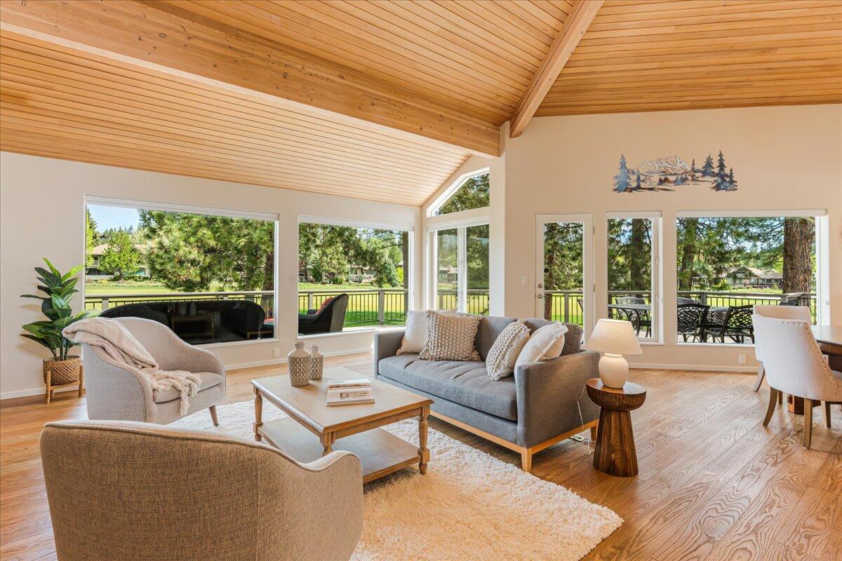 Broken Top - Residential