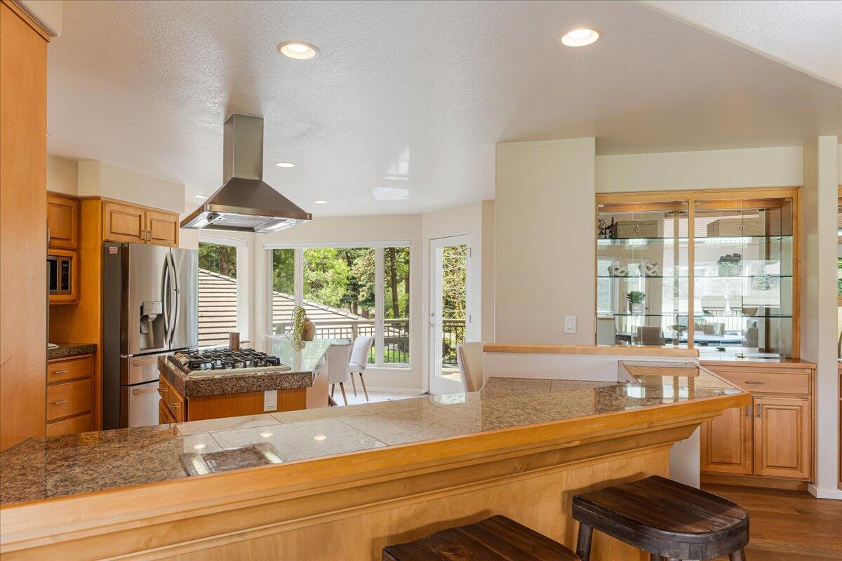 Broken Top - Residential