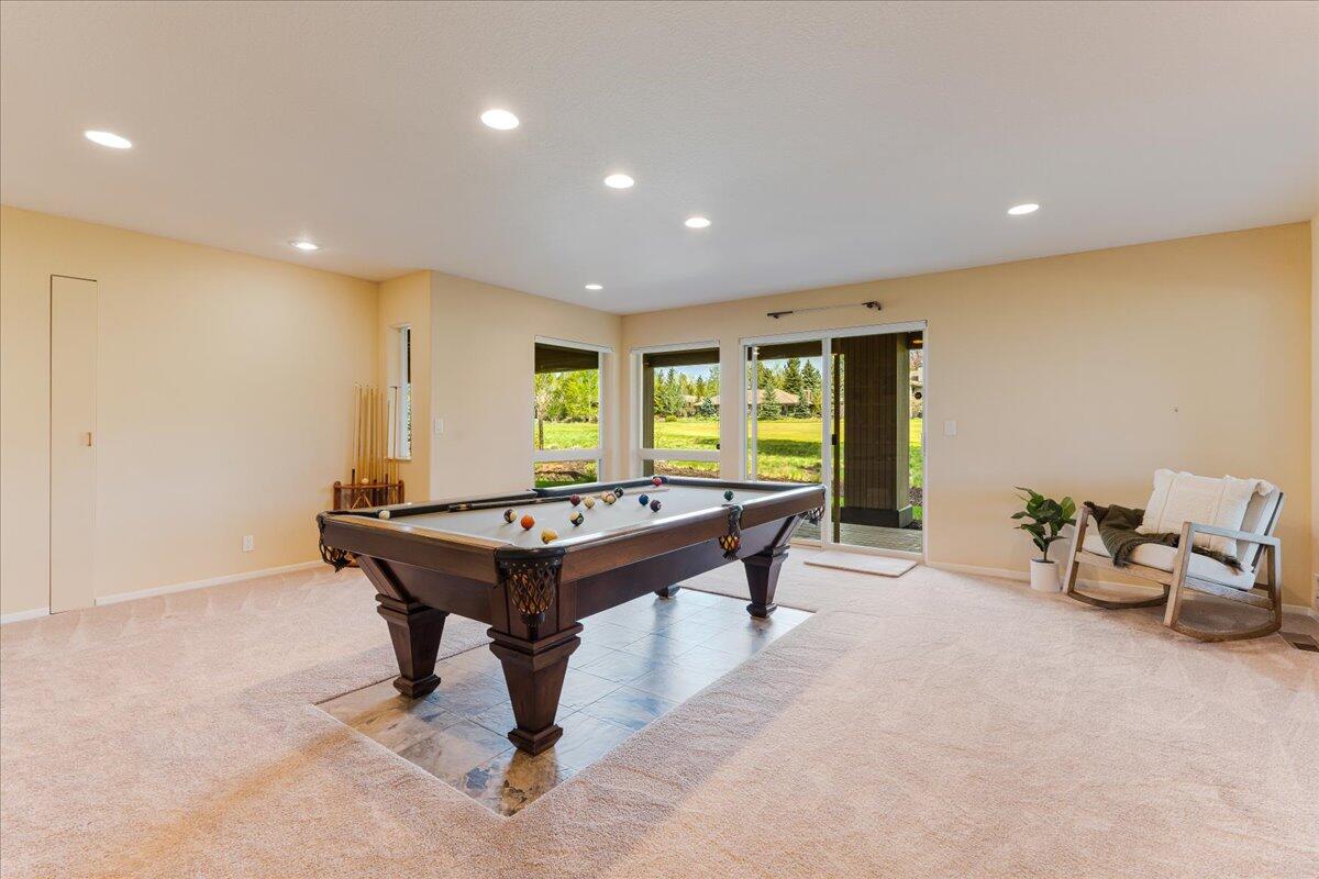 Broken Top - Residential