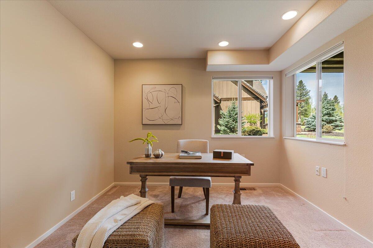 Broken Top - Residential