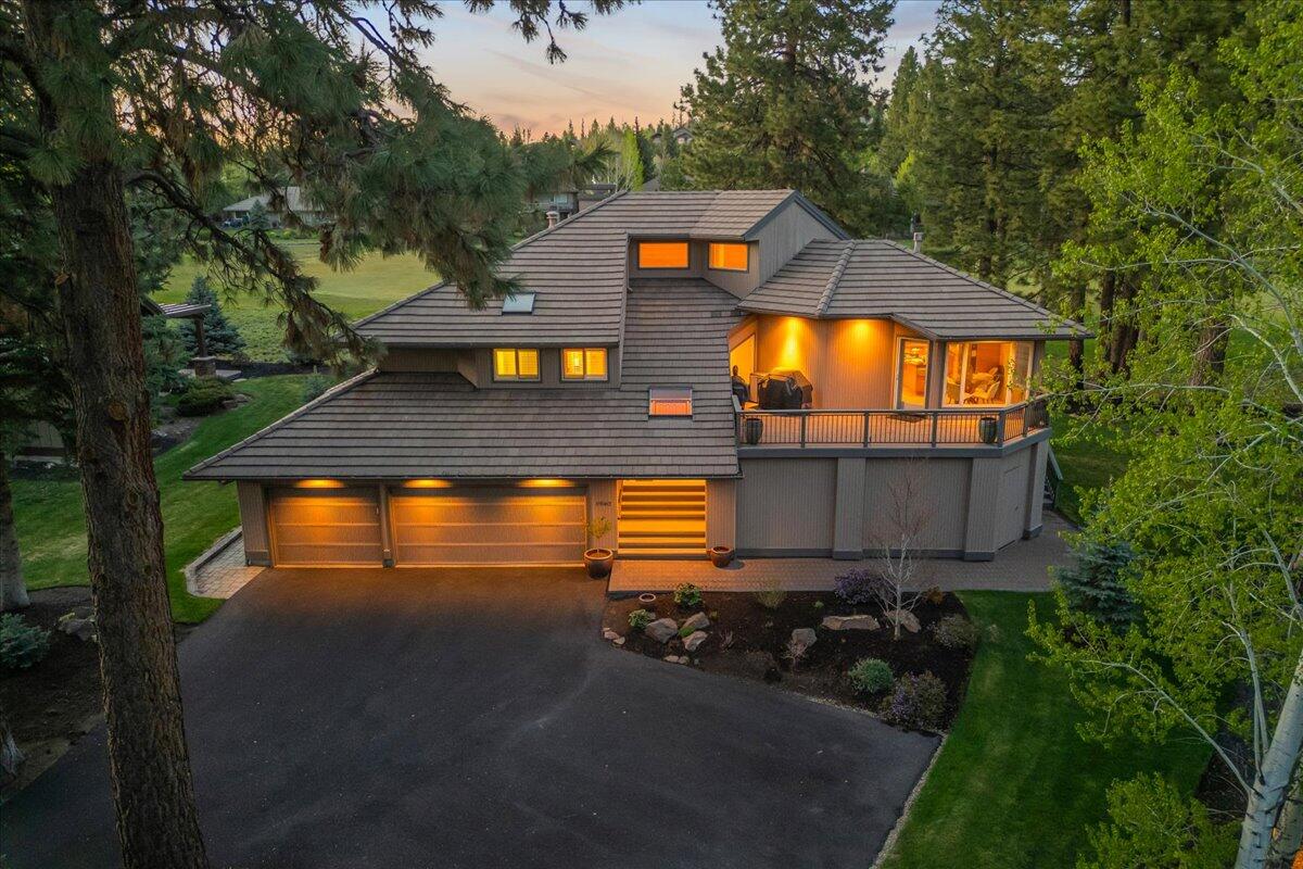 Broken Top - Residential