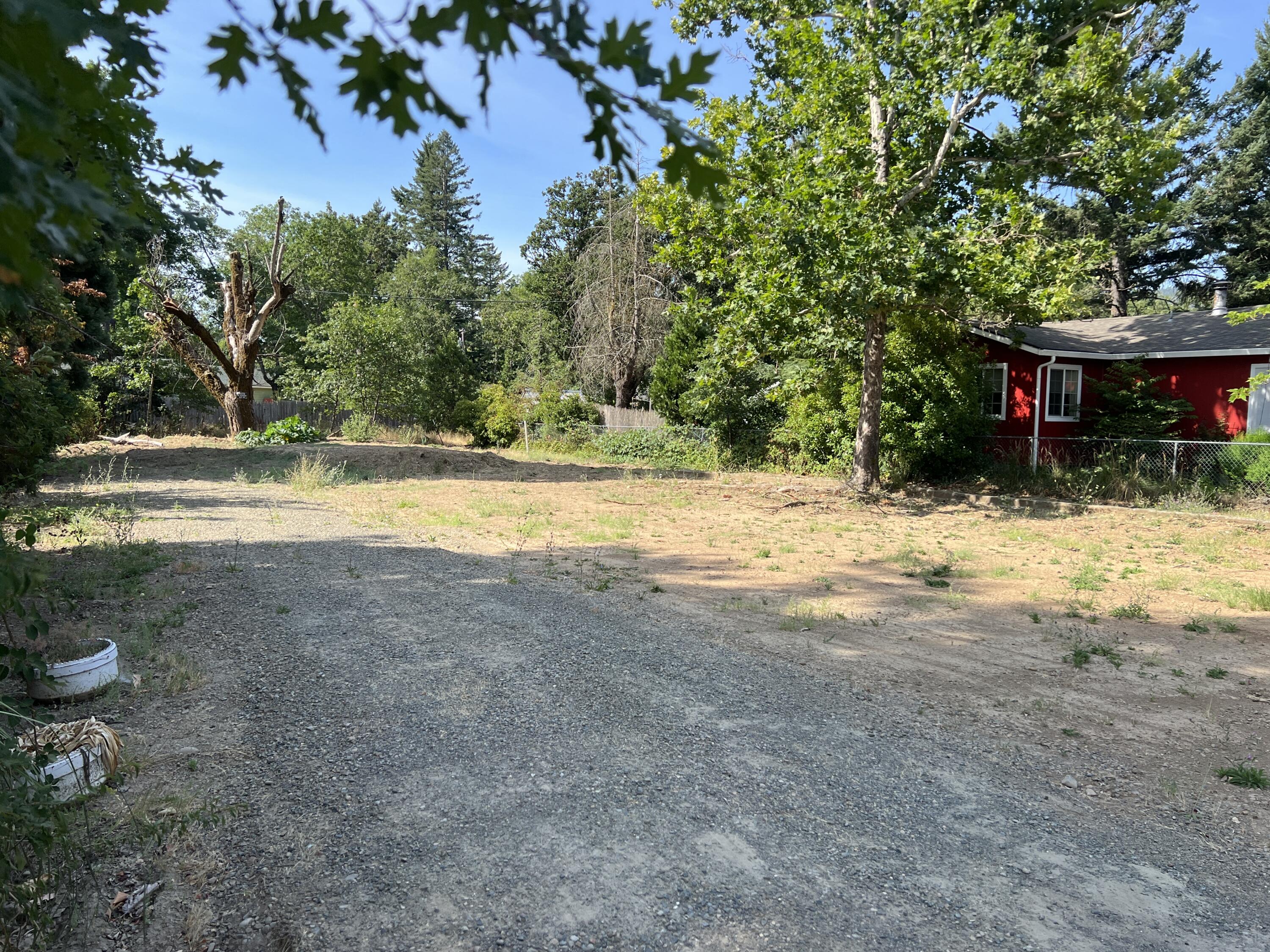 Palmer Subdivision, Cave Junction - Land