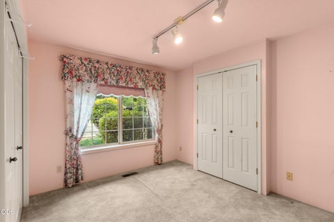 Tiny photo for 1449 Ben Aire Circle, Grants Pass, OR 97527 (MLS # 220223867)
