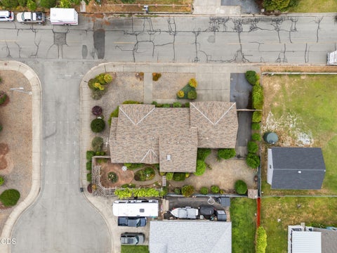 Tiny photo for 1449 Ben Aire Circle, Grants Pass, OR 97527 (MLS # 220223867)