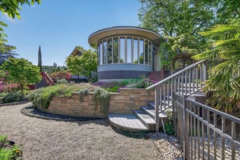 Tiny photo for 610 Orchard Street, Ashland, OR 97520 (MLS # 220220148)