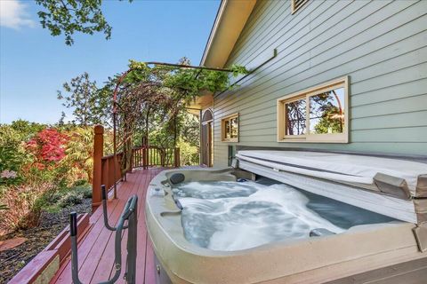 Tiny photo for 610 Orchard Street, Ashland, OR 97520 (MLS # 220220148)