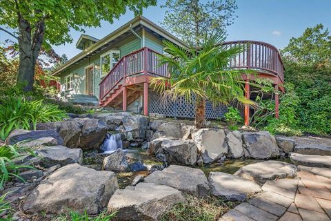 Tiny photo for 610 Orchard Street, Ashland, OR 97520 (MLS # 220220148)