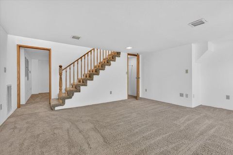Tiny photo for 610 Orchard Street, Ashland, OR 97520 (MLS # 220220148)