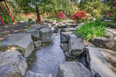 Tiny photo for 610 Orchard Street, Ashland, OR 97520 (MLS # 220220148)