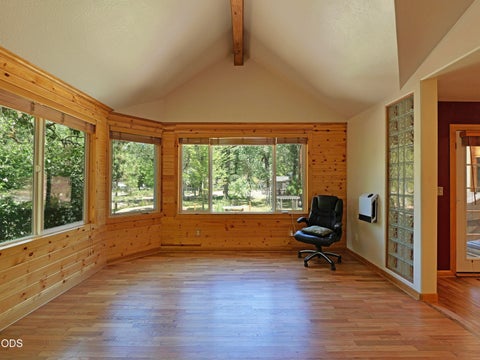 Tiny photo for 12 Pine Street, Shady Cove, OR 97539 (MLS # 220223240)