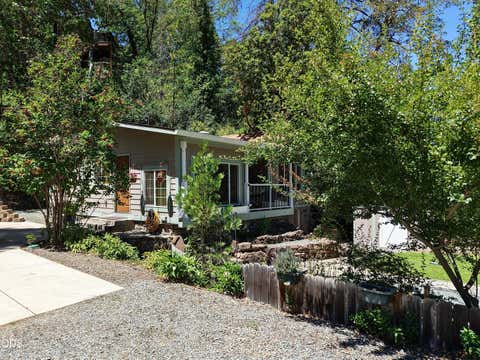 Tiny photo for 12 Pine Street, Shady Cove, OR 97539 (MLS # 220223240)