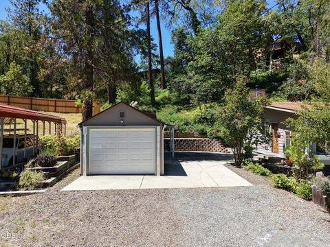 Tiny photo for 12 Pine Street, Shady Cove, OR 97539 (MLS # 220223240)