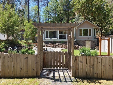 Tiny photo for 12 Pine Street, Shady Cove, OR 97539 (MLS # 220223240)