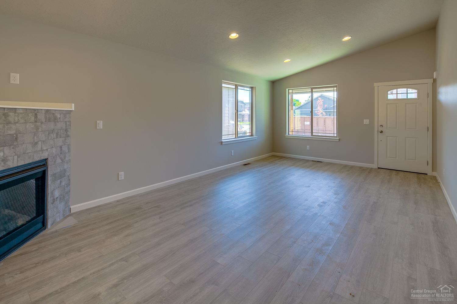 Fieldstone Crossing - Residential