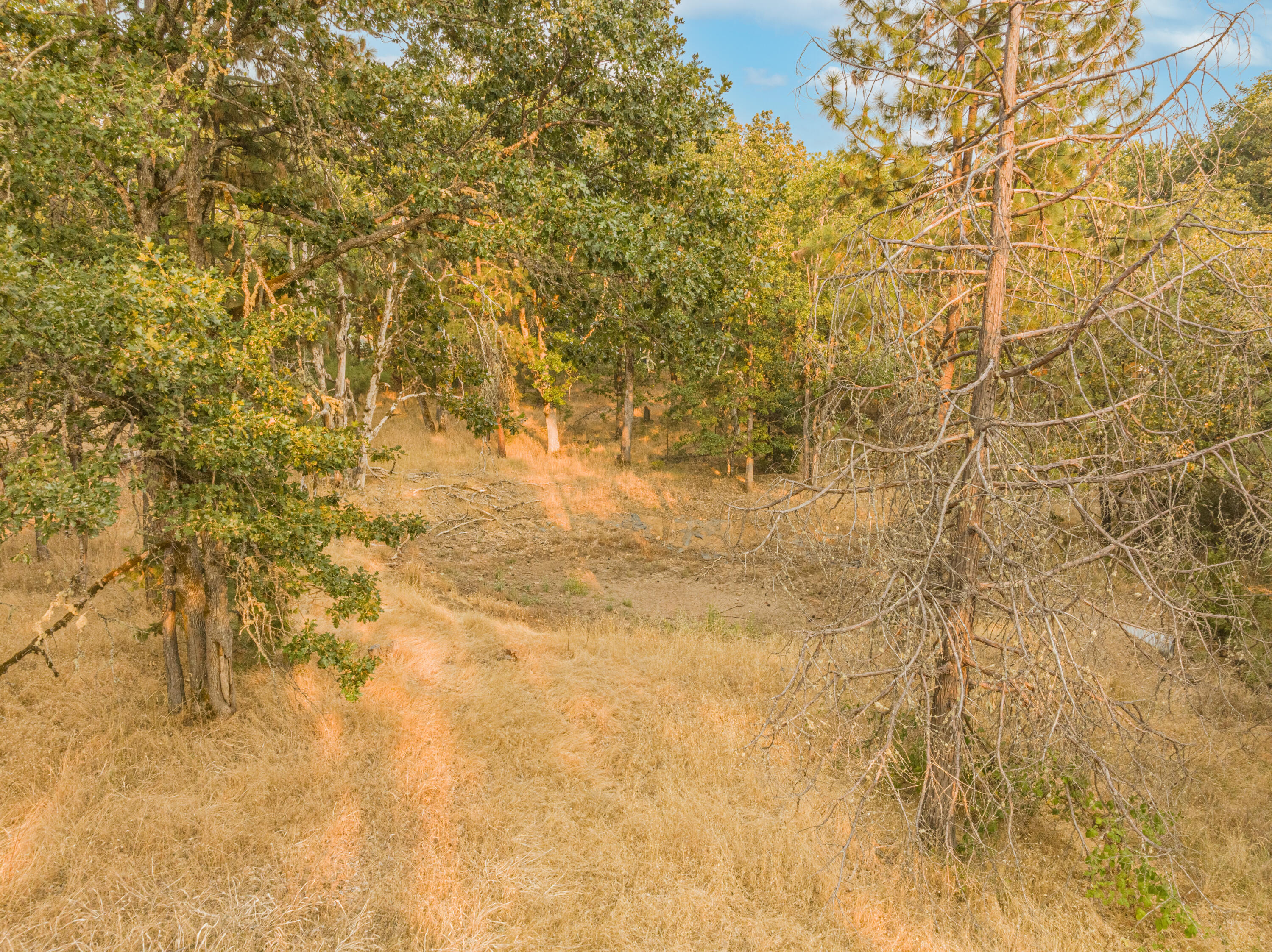 Bonnie Brae Subdivision - Land