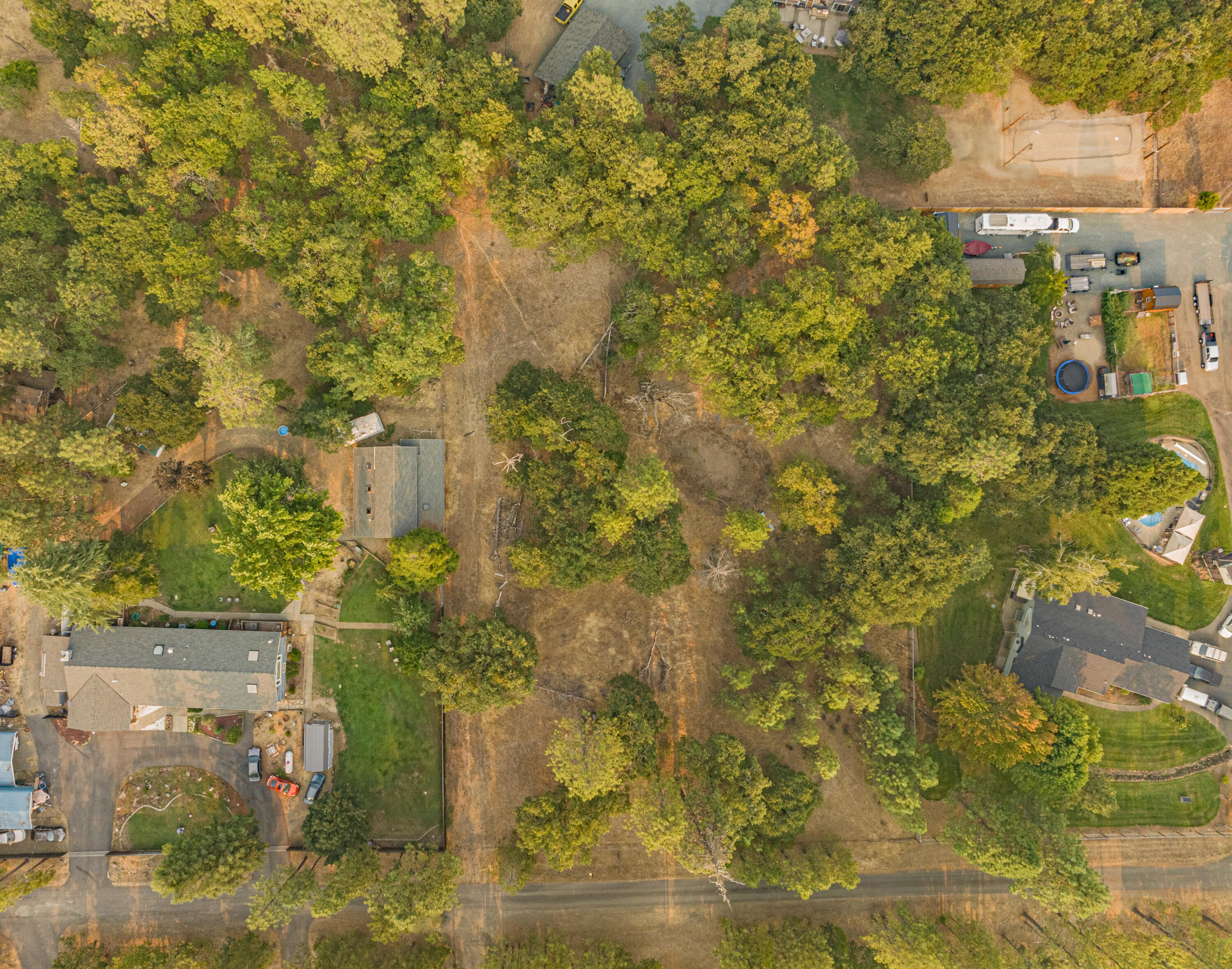 Bonnie Brae Subdivision - Land