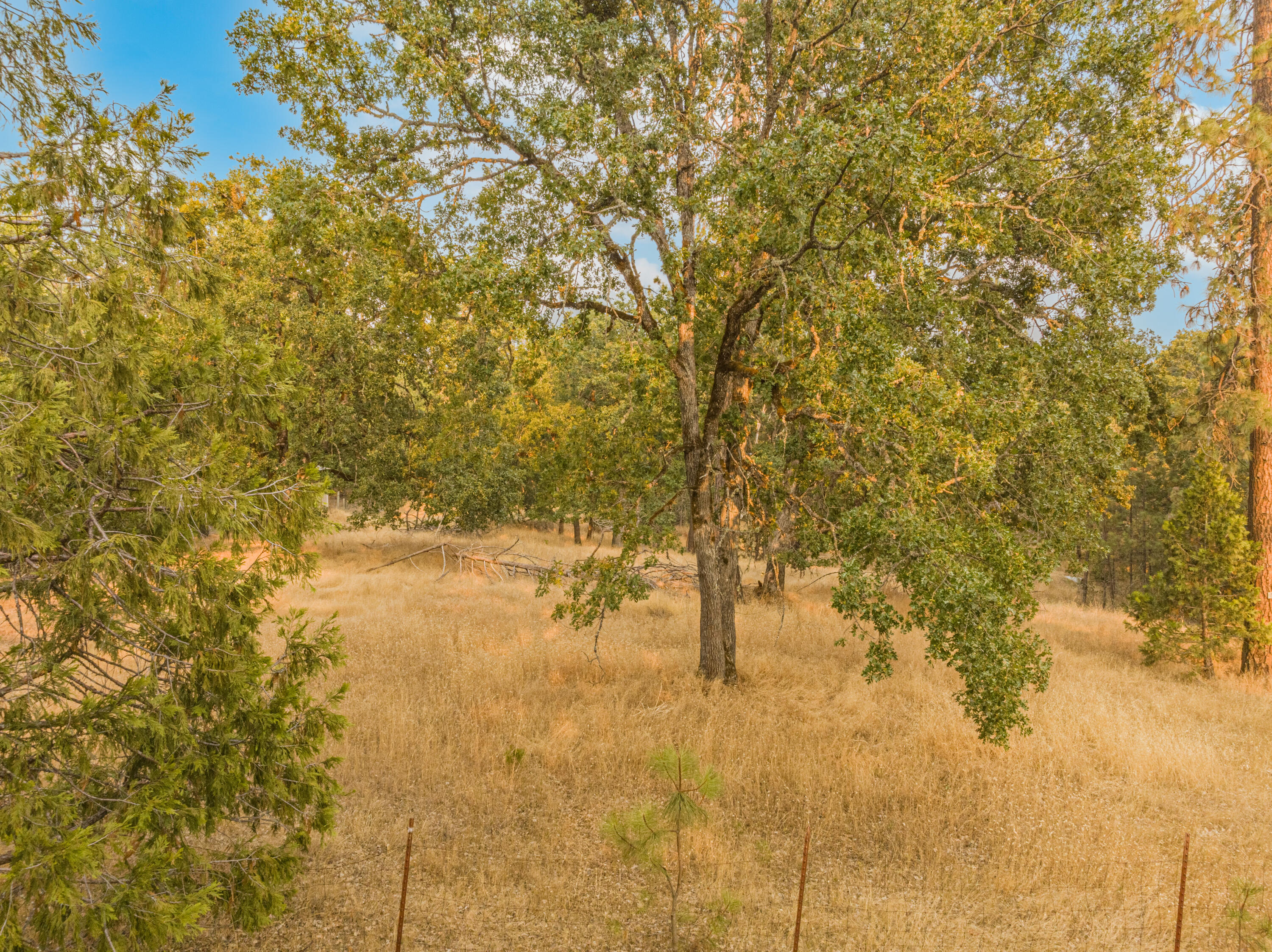 Bonnie Brae Subdivision - Land