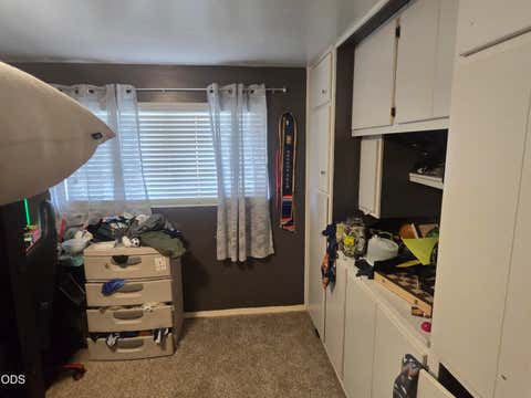 Tiny photo for 10443 Wright Avenue, Klamath Falls, OR 97603 (MLS # 220227081)