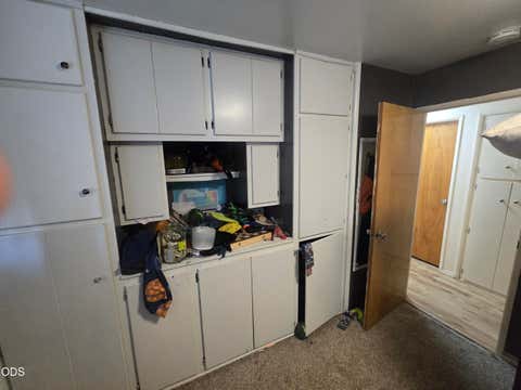 Tiny photo for 10443 Wright Avenue, Klamath Falls, OR 97603 (MLS # 220227081)