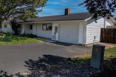 Tiny photo for 10443 Wright Avenue, Klamath Falls, OR 97603 (MLS # 220227081)