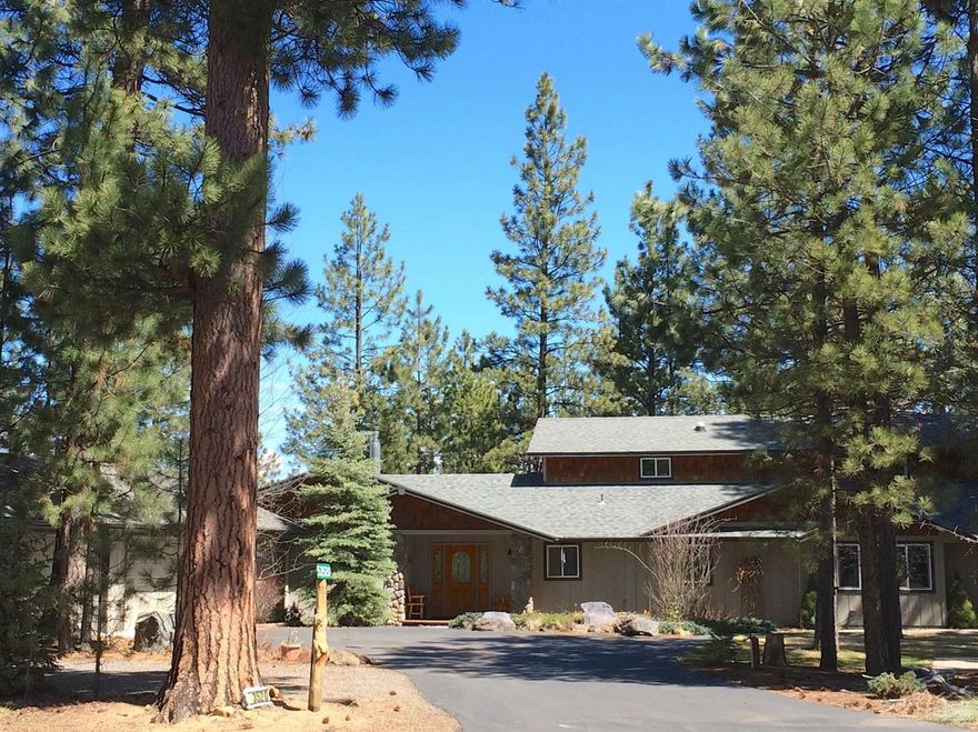 Impressive Big Deschutes River overlook home dazzled by sights and sounds of Pringle Falls! Huge view deck w/hot tub, Trex stairway to riverfront commons, main level master suite, 2 private en suite BR's, open kitchen and great room w/river rock fireplace & wow factor bonus room with wet bar + 2nd fireplace! Big detached garage with shop. Wonderful CCR protected community of Wild River surrounded by Nat'l Forest, miles of private nature trails, river access and proximity to yr-round high desert recreation!