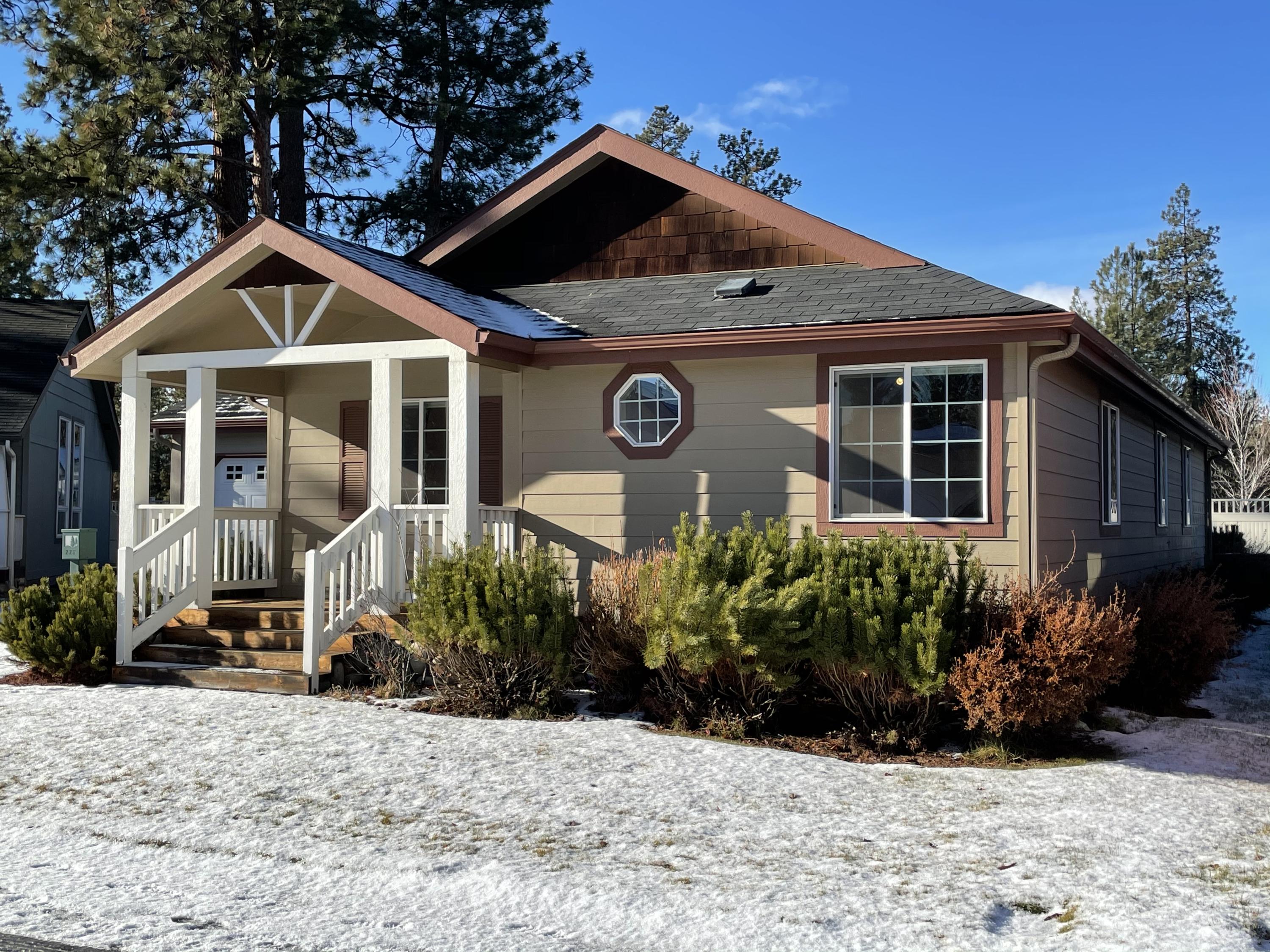 Pines At Sisters - Residential