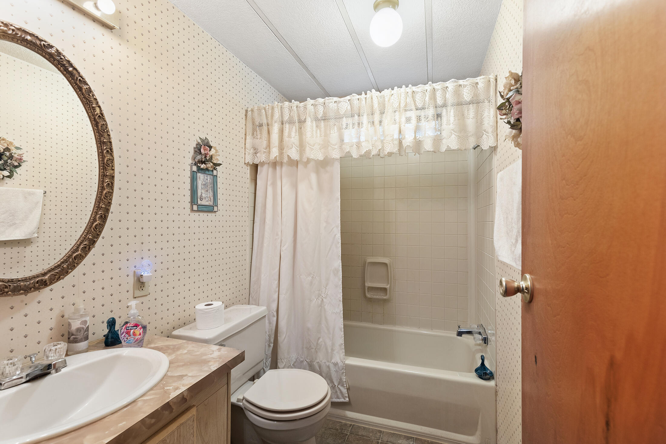 North Valley Mobile Home Estates - Residential