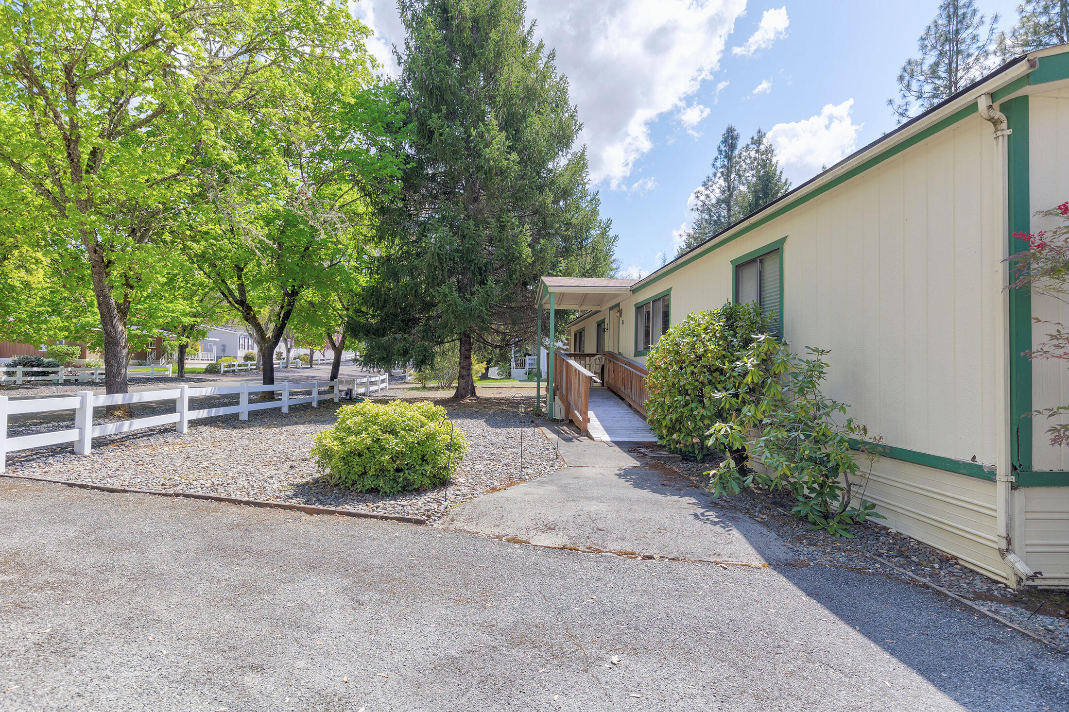 North Valley Mobile Home Estates - Residential