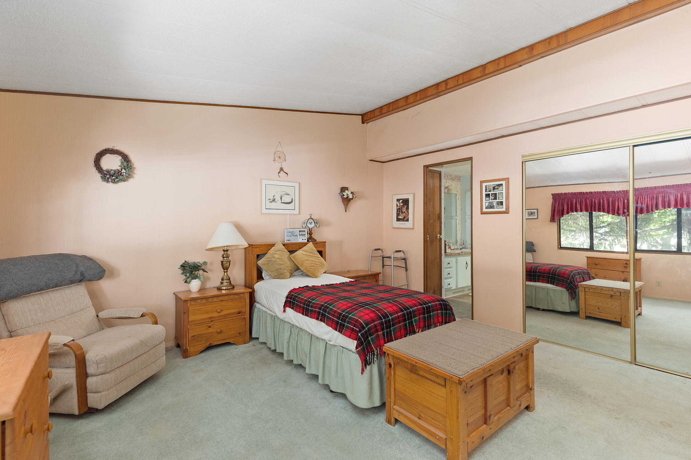 North Valley Mobile Home Estates - Residential