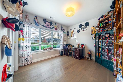 Tiny photo for 3855 Wyoming Lane, Medford, OR 97504 (MLS # 220211925)