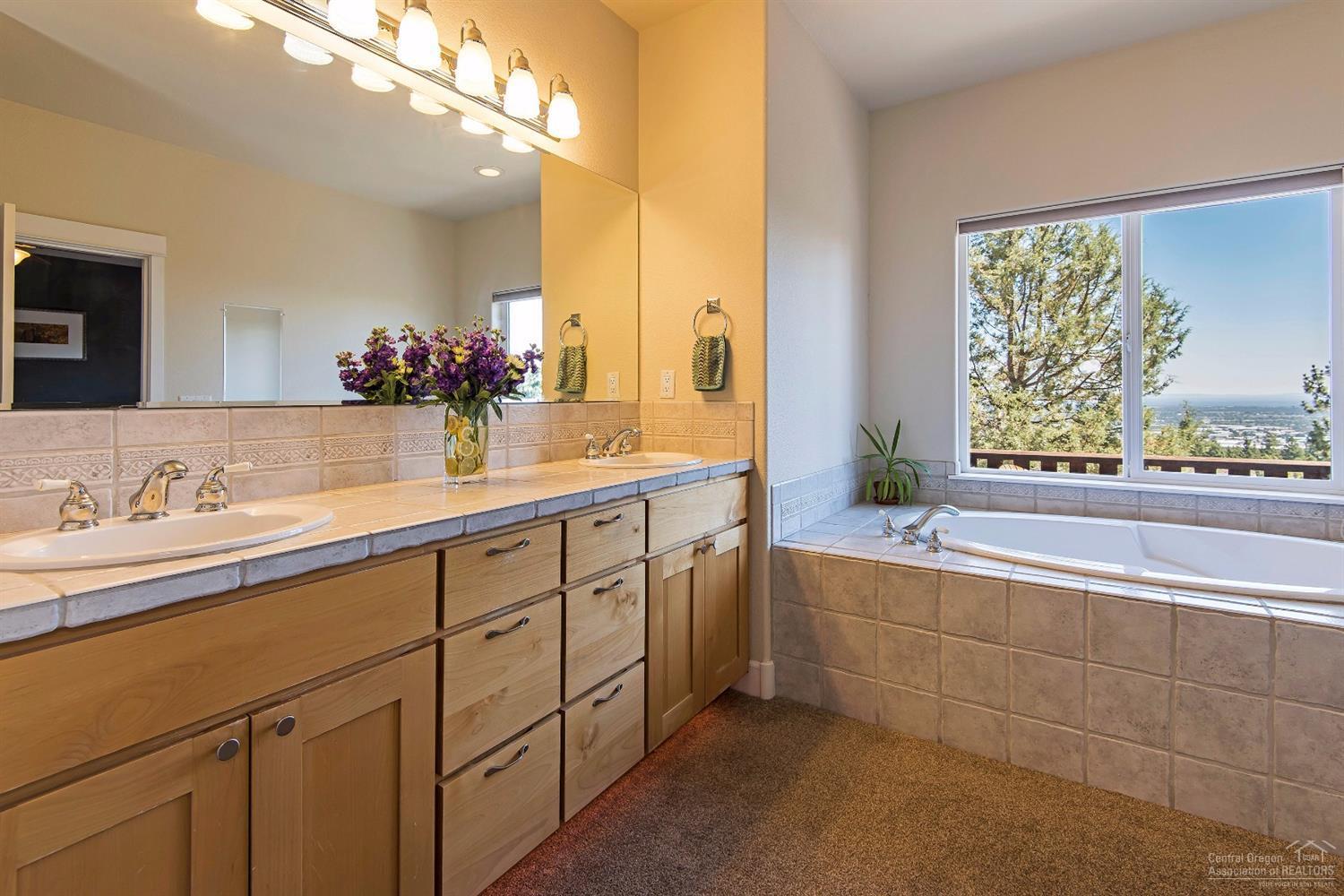 Awbrey Village - Residential