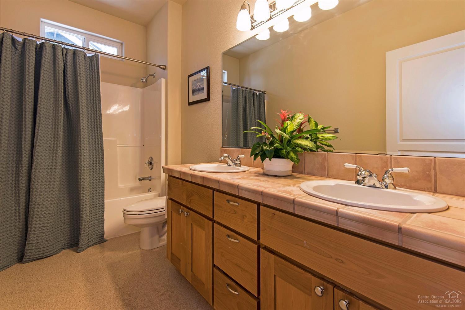 Awbrey Village - Residential