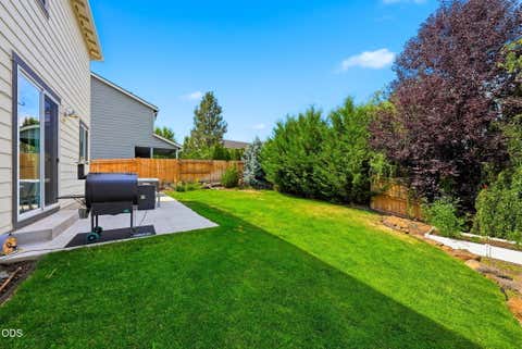 Tiny photo for 2866 NE Marea Drive, Bend, OR 97701 (MLS # 220227110)
