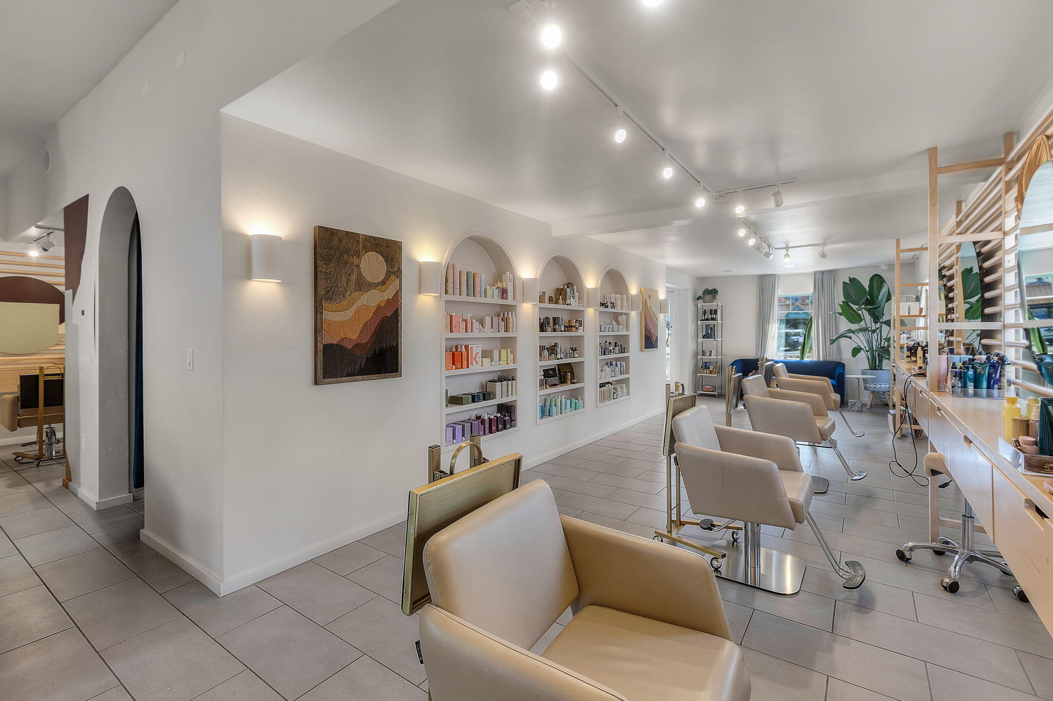 Kenwood - Commercial Sale