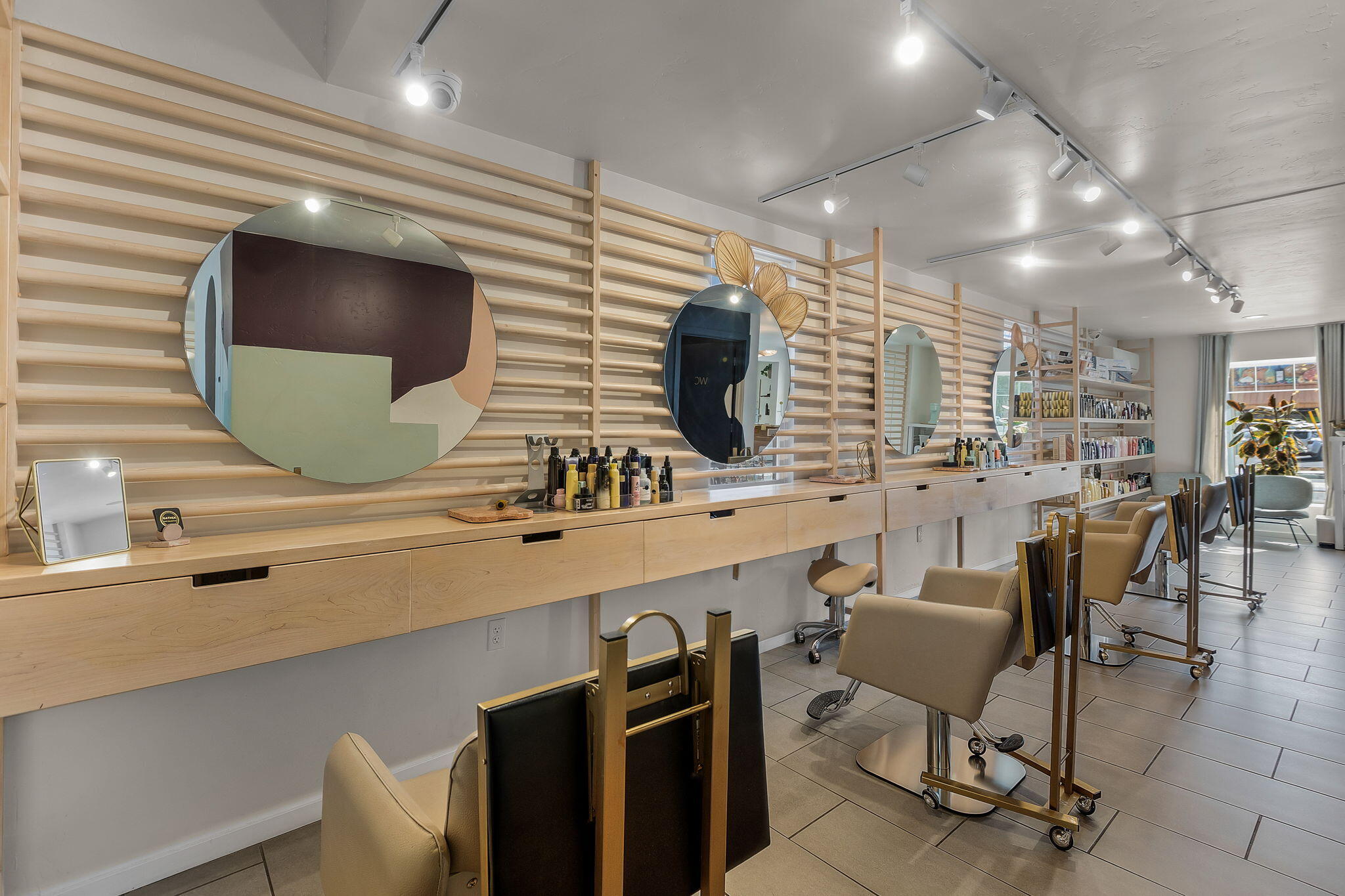 Kenwood - Commercial Sale