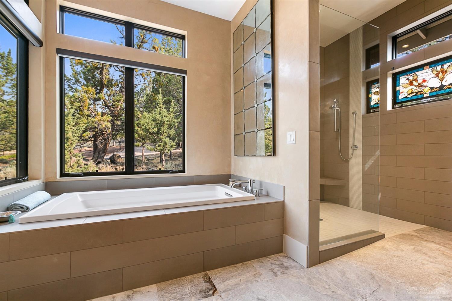 Awbrey Butte - Residential