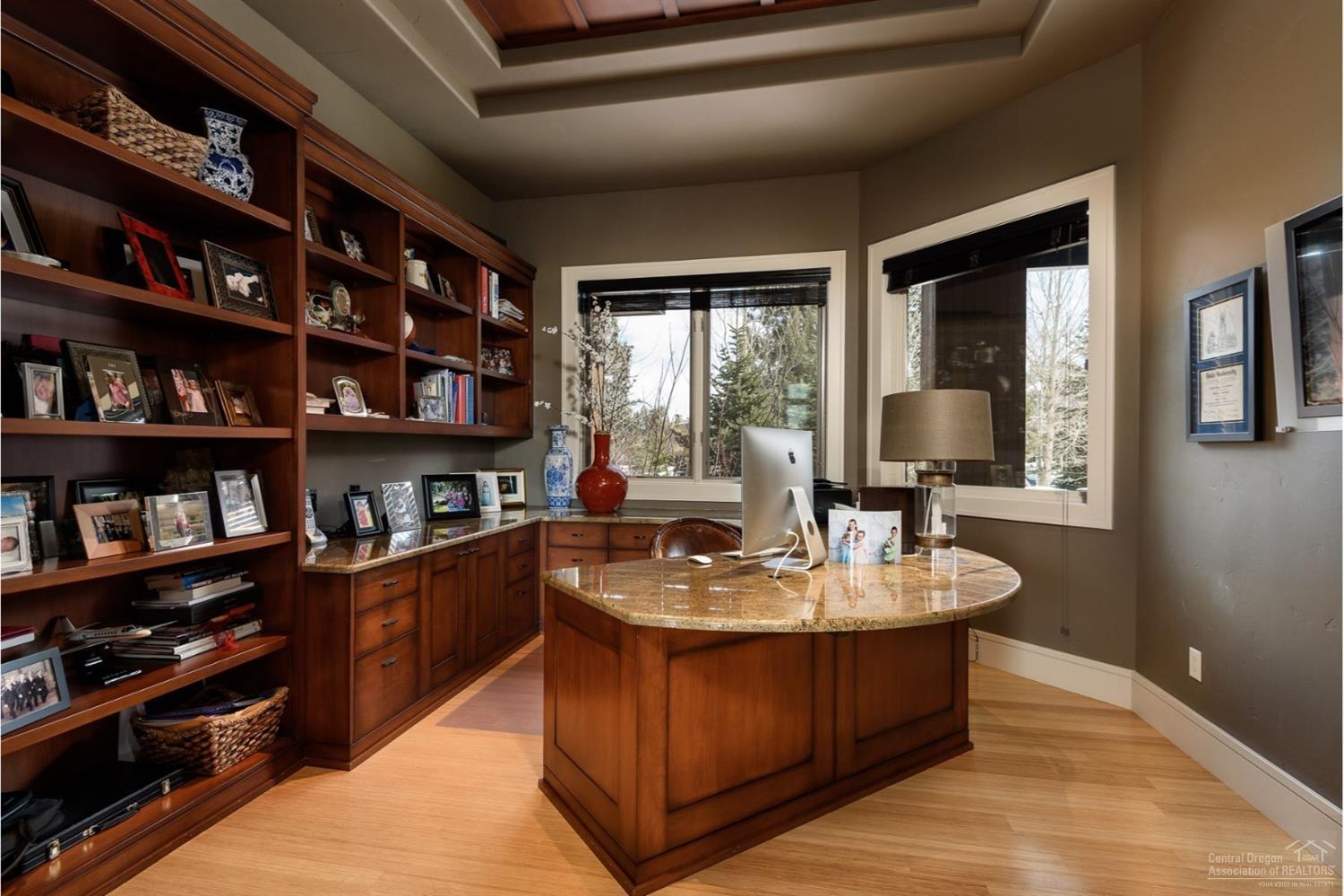 Awbrey Butte - Residential