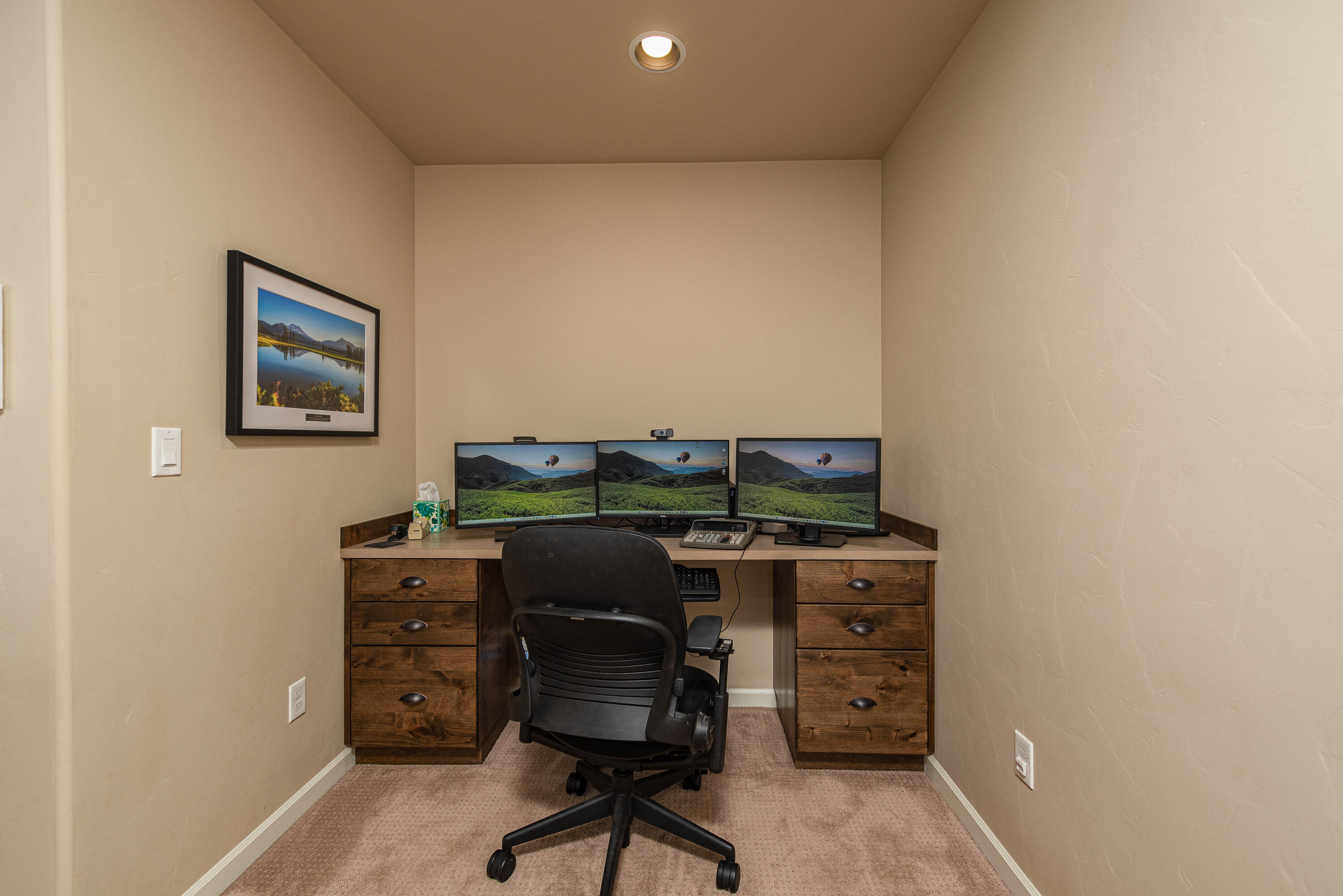 Lava Ridges - Residential