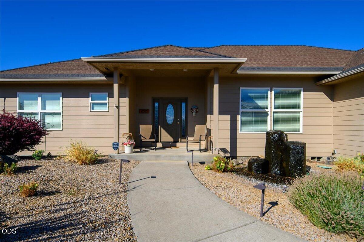 7218 SW Onyx Road