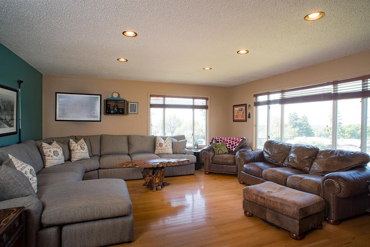 Moyina - Residential