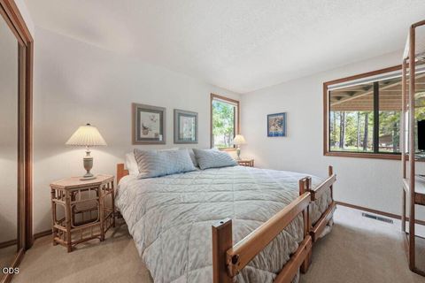 Tiny photo for 57715 Poplar Loop, Sunriver, OR 97707 (MLS # 220224552)