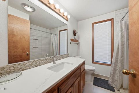 Tiny photo for 57715 Poplar Loop, Sunriver, OR 97707 (MLS # 220224552)