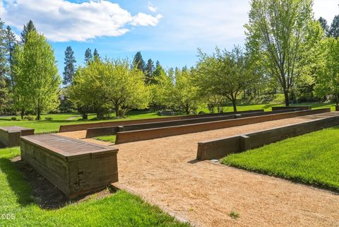 Tiny photo for 57715 Poplar Loop, Sunriver, OR 97707 (MLS # 220224552)