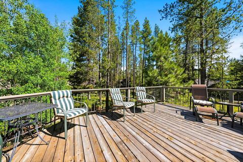 Tiny photo for 57715 Poplar Loop, Sunriver, OR 97707 (MLS # 220224552)
