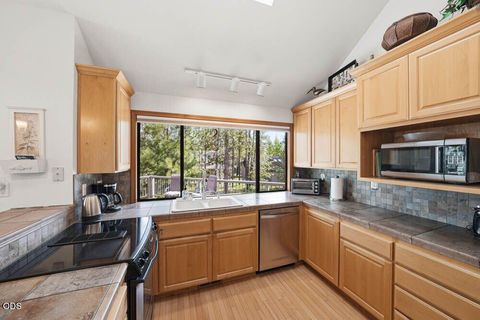 Tiny photo for 57715 Poplar Loop, Sunriver, OR 97707 (MLS # 220224552)
