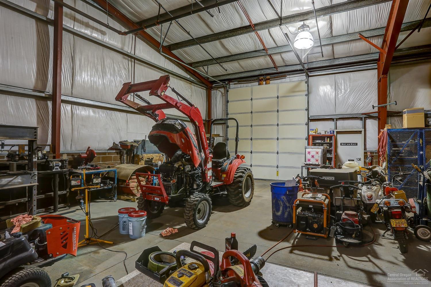 CLAB - Commercial Sale